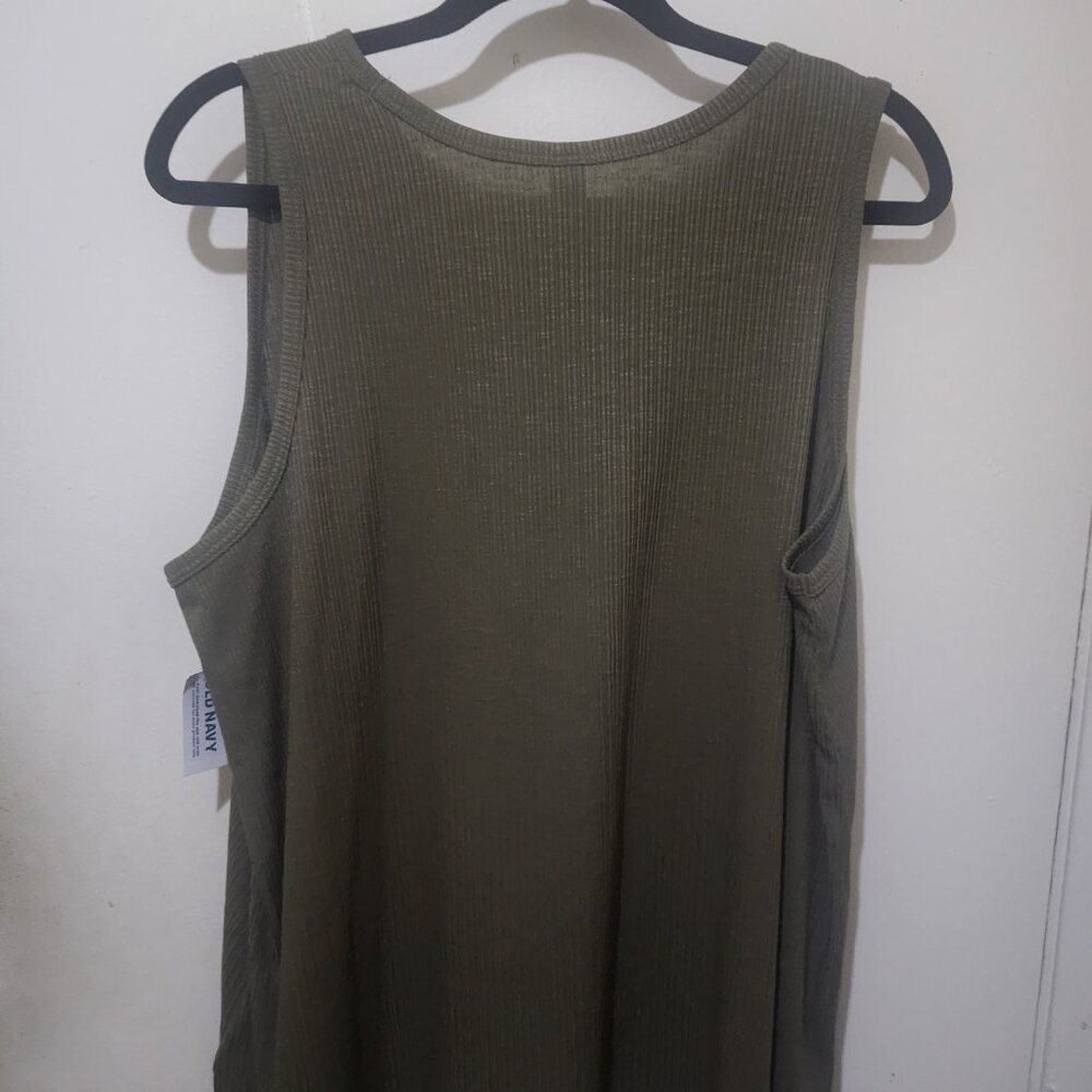 Old Navy Luxe Tank Top Olive Green Shade Size Extra Large New With Tags - Picture 5 of 6